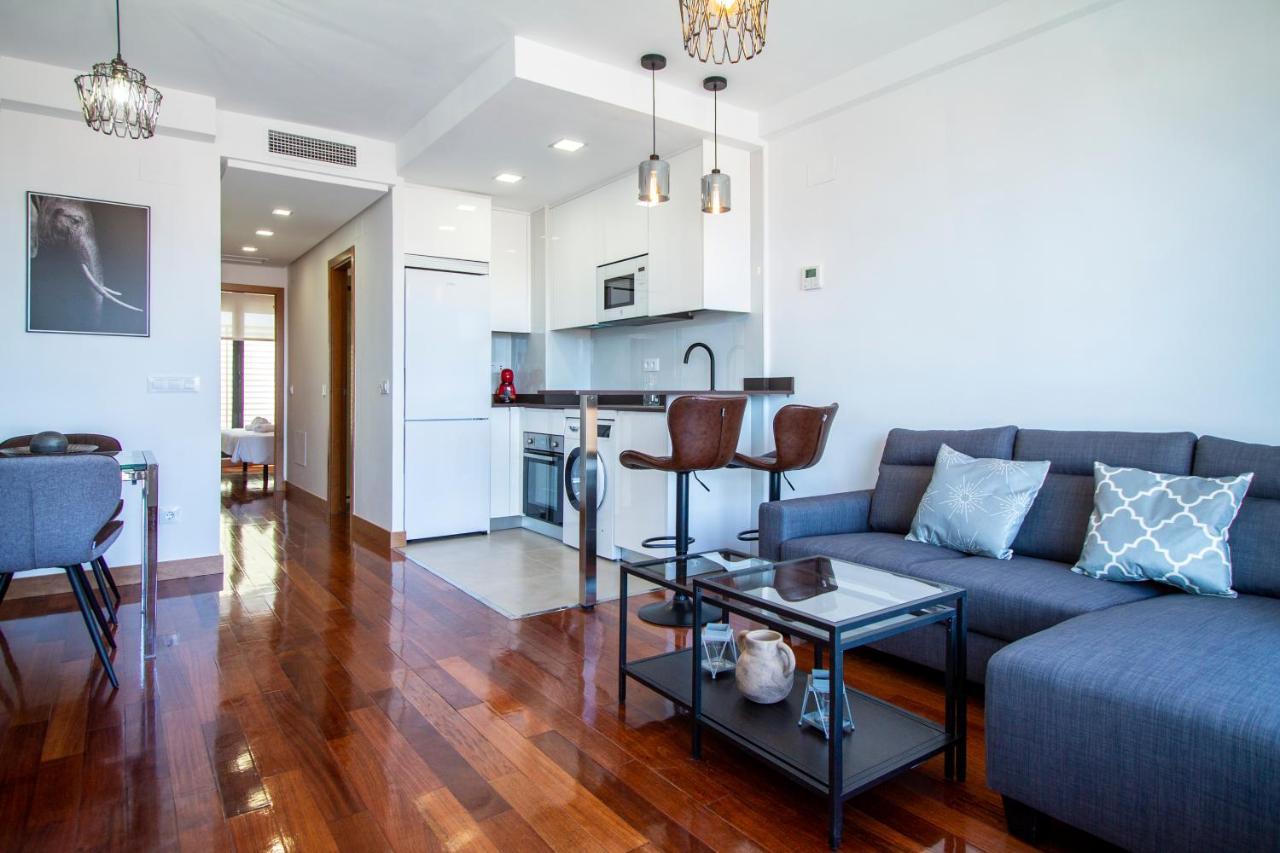 Apartamentos Castilla Luz Business 马德里 外观 照片