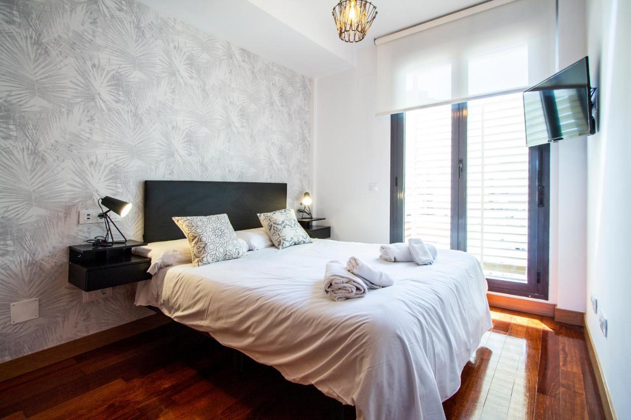 Apartamentos Castilla Luz Business 马德里 外观 照片