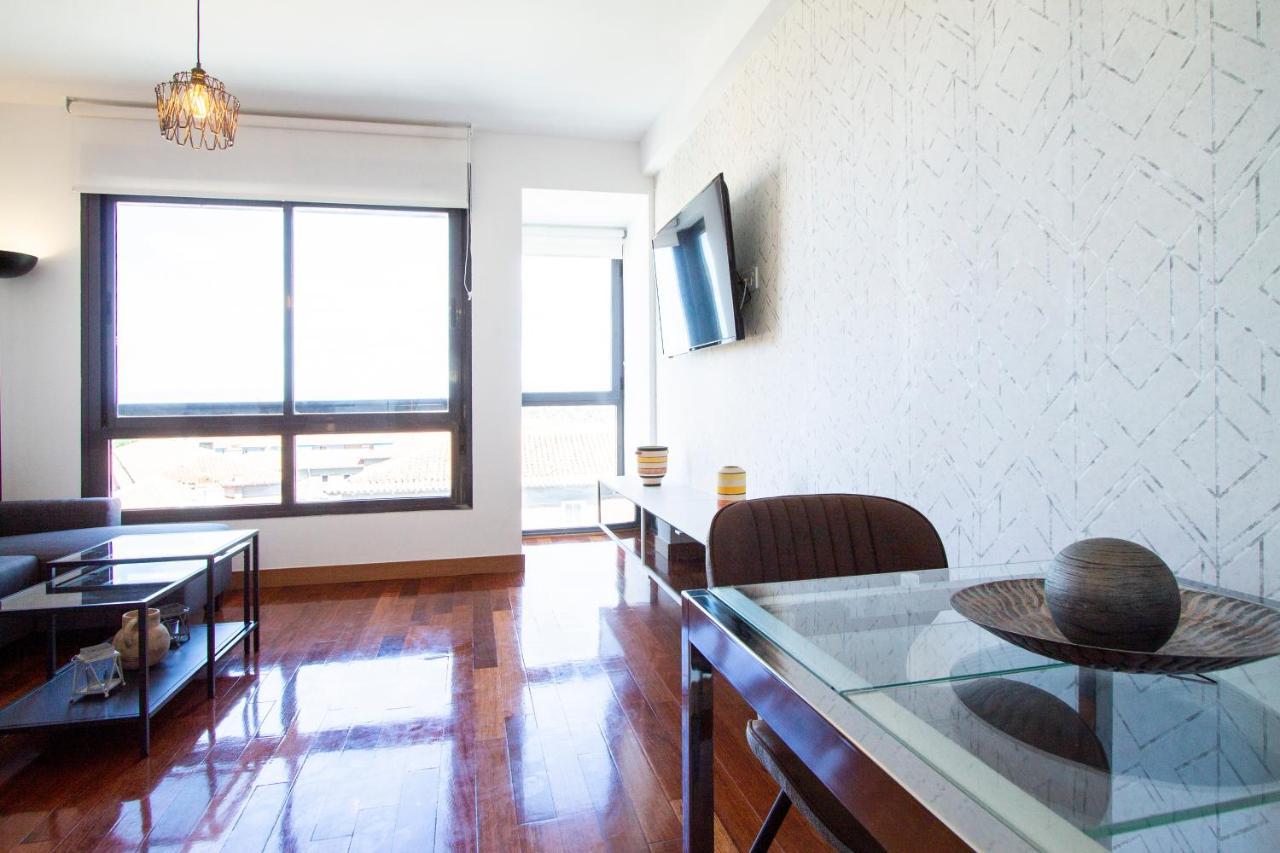 Apartamentos Castilla Luz Business 马德里 外观 照片