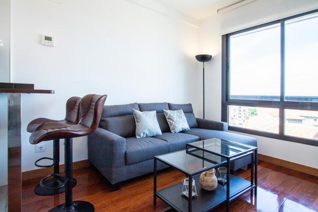 Apartamentos Castilla Luz Business 马德里 外观 照片