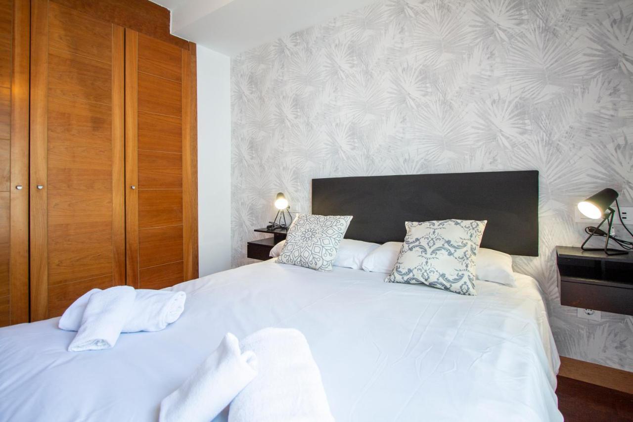 Apartamentos Castilla Luz Business 马德里 外观 照片